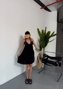 Kadın Askılı Yazlık Örme Kısa Elbise