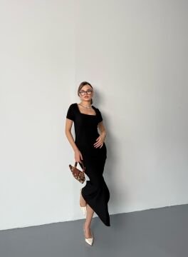 Kadın Kare Yaka Yırtmaçlı Maxi Elbise